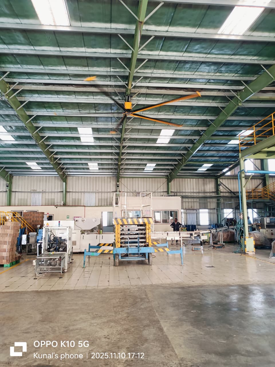 HVLS Industrial Ceiling Fans
